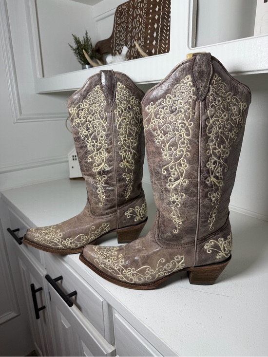 Corral Boots Shoes - Corral Boots Women's 10 Brown Embroidered Cowboy Boots Leather Western Cowgirl